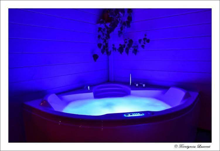 Bulle D'R Hotel Dournazac ภายนอก รูปภาพ